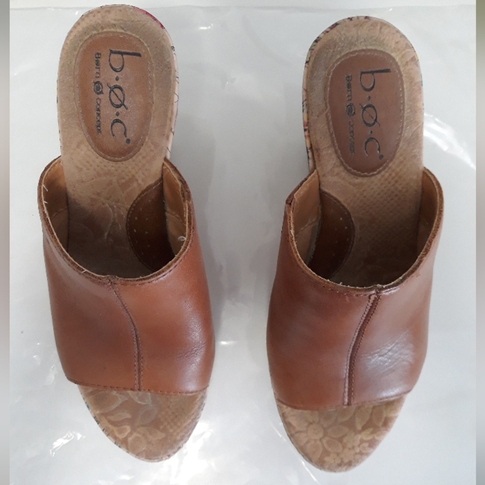 B.O.C Leather Shoes with floral platforms. Size 6